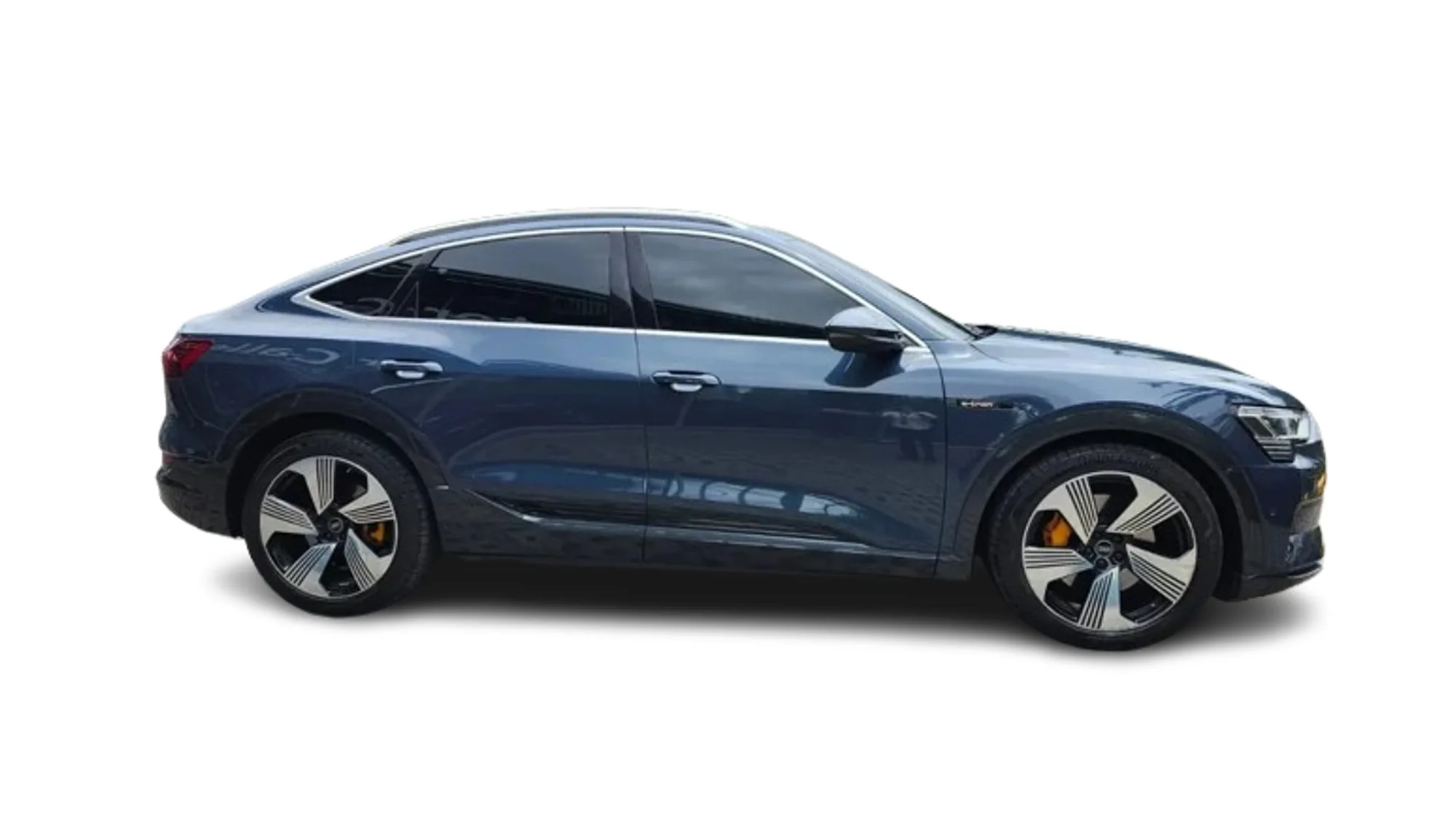 SUV Audi E-Tron Sportback 2023 in Miami — photo 4