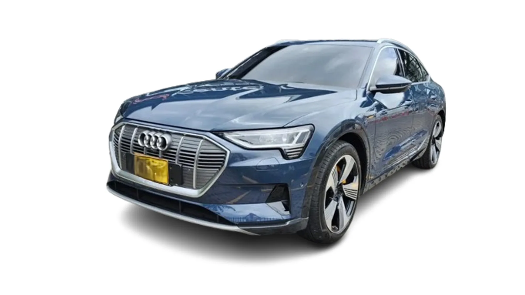 SUV Audi E-Tron Sportback 2023 in Miami — photo 3