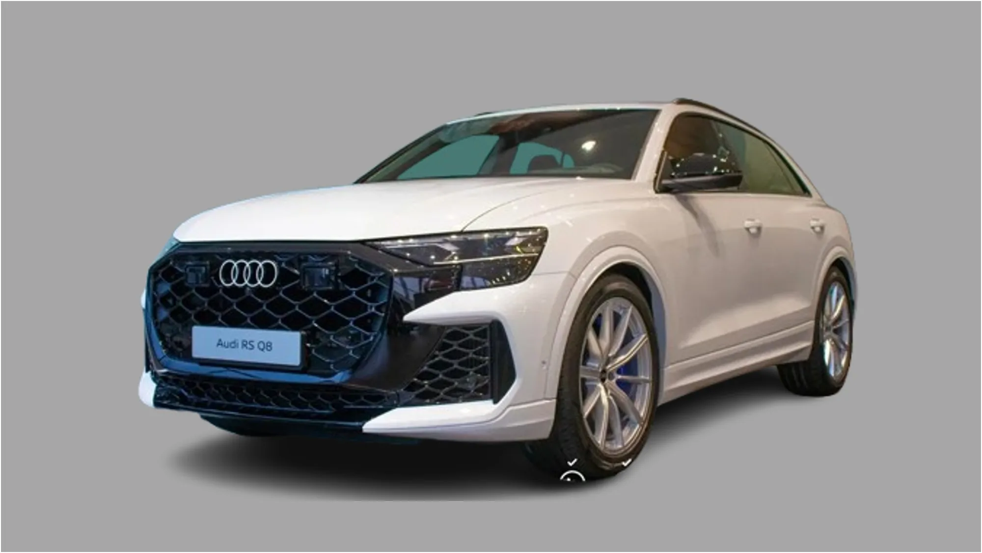 SUV Audi RS Q8 2026 in San Diego — photo 3