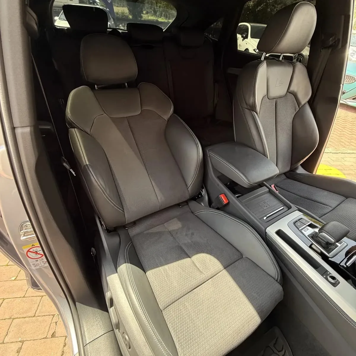 SUV Audi SQ5 Sportback 2024 in Phoenix — photo 8