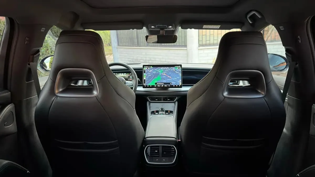 SUV BYD Sealion 7 EV 2026 in Las Vegas — photo 8