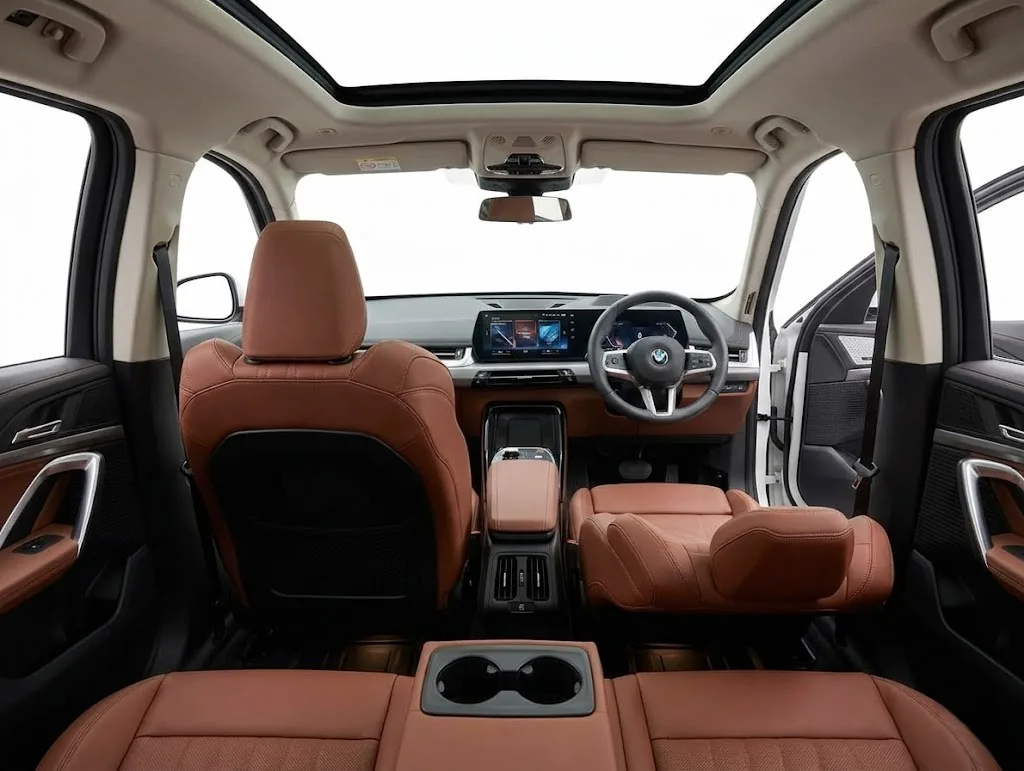 SUV BMW X1 eDrive 2026 in Los Angeles — photo 7