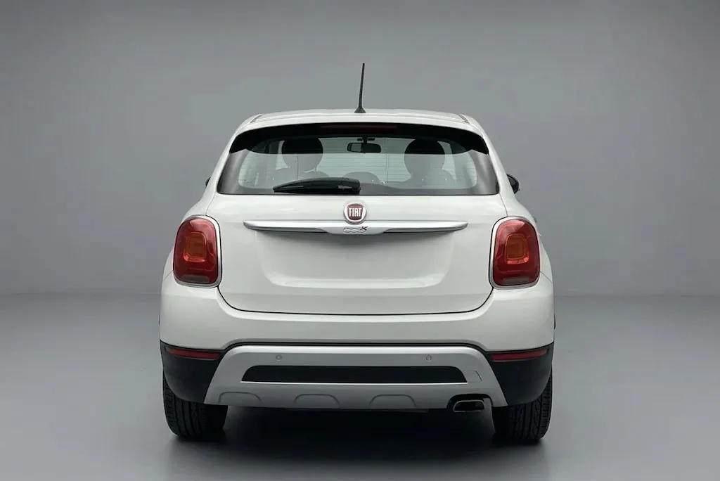 SUV Fiat 500x Latitude 2018 in Jacksonville — photo 4