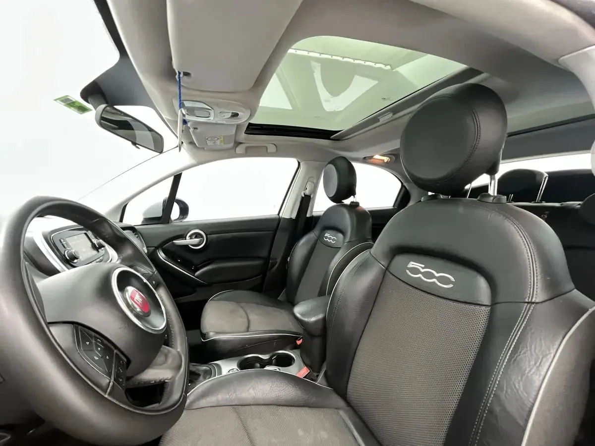 SUV Fiat 500x Latitude 2018 in Jacksonville — photo 6