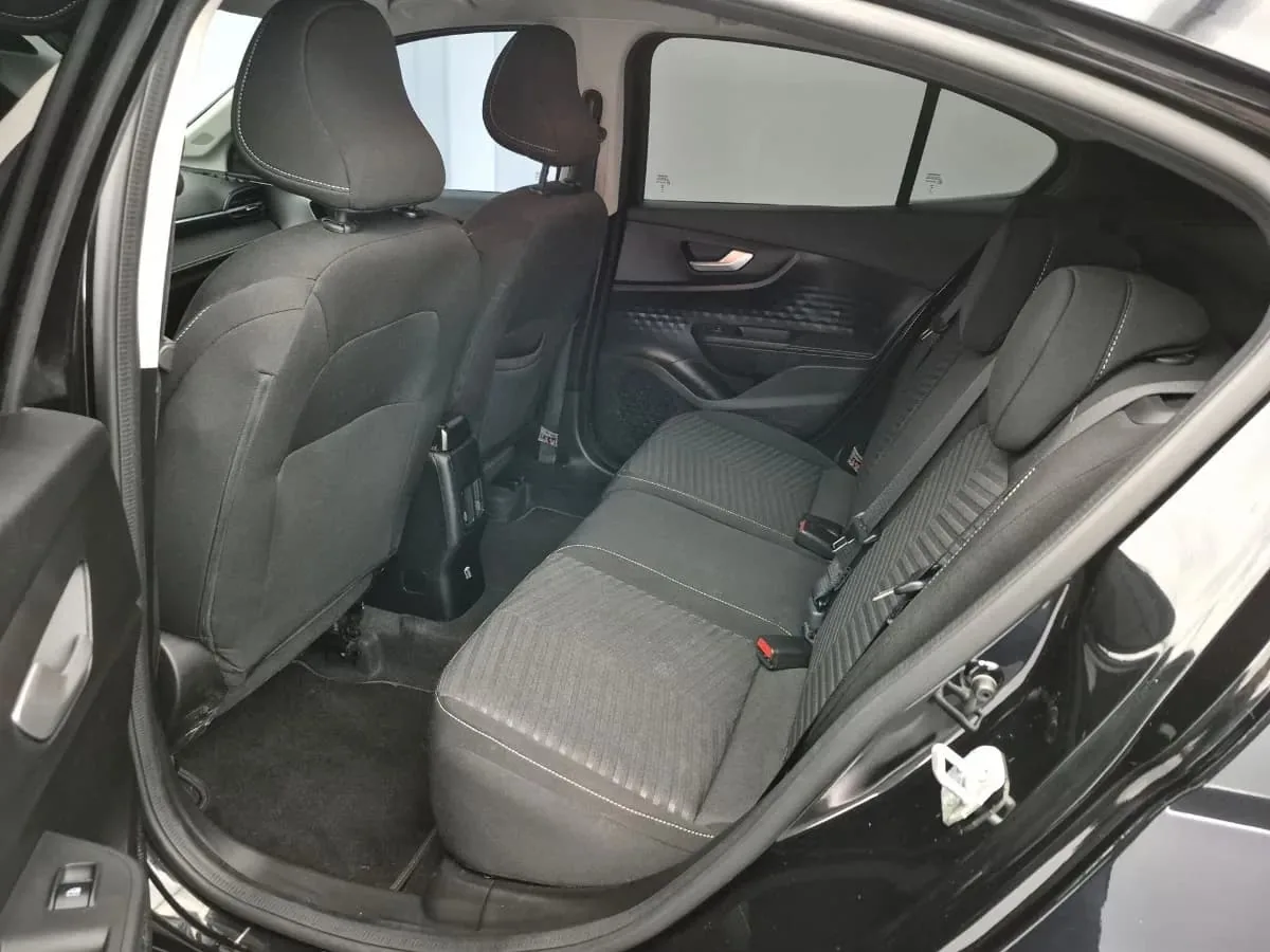 SUV Fiat Fastback 2025 Audace in Dallas — photo 9