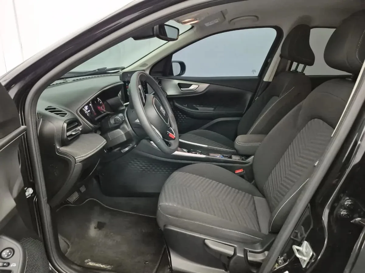 SUV Fiat Fastback 2025 Audace in Dallas — photo 8