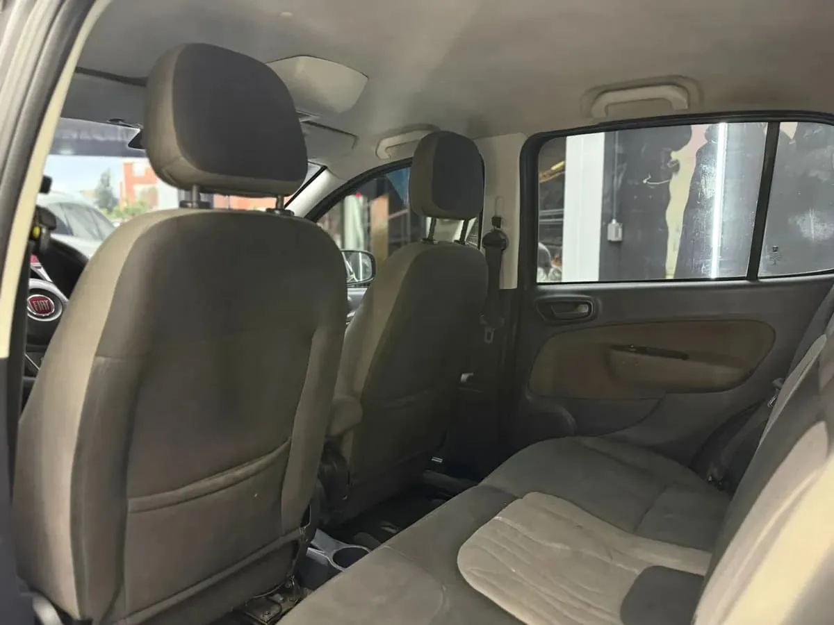 Hatchback Fiat Uno Way 2022 in Atlanta — photo 6