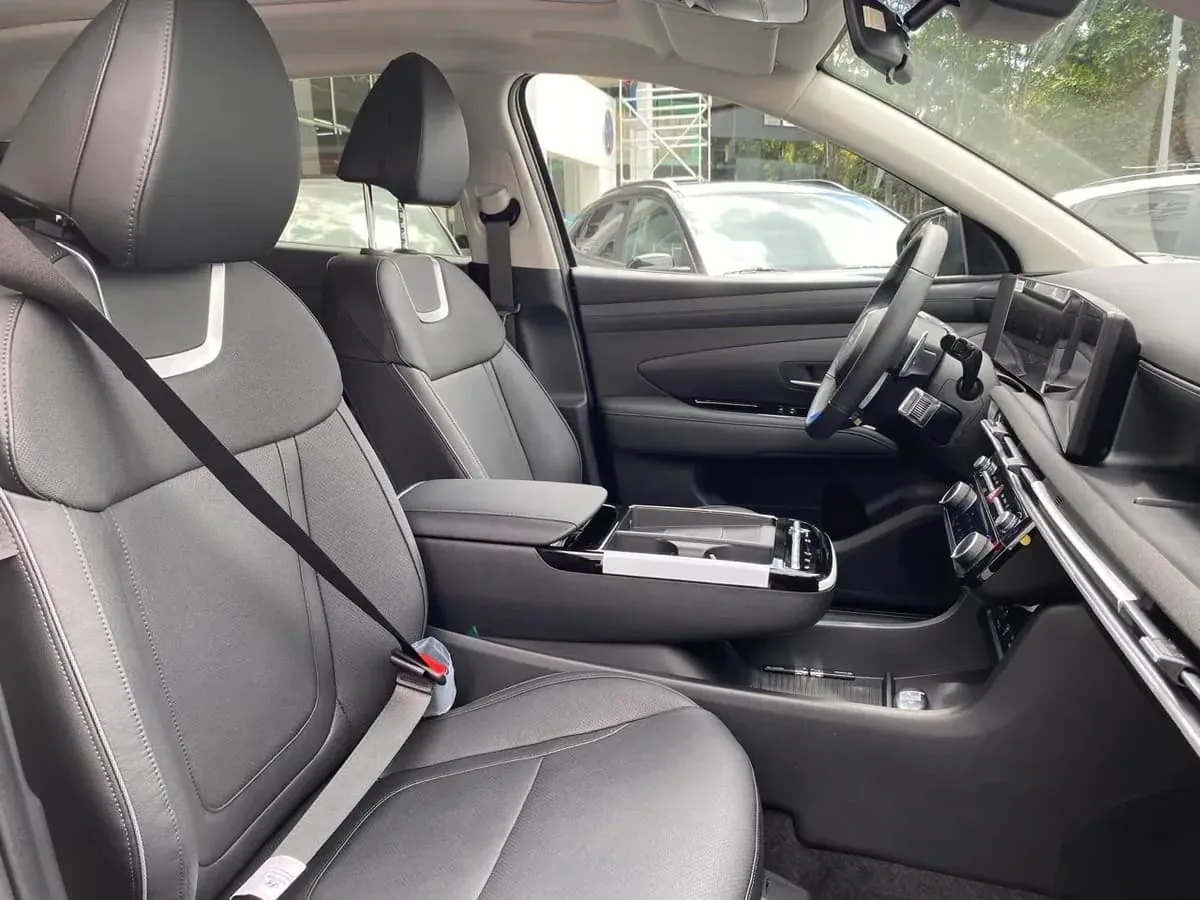 SUV Hyundai Tucson Premium 2027 in Dallas — photo 6