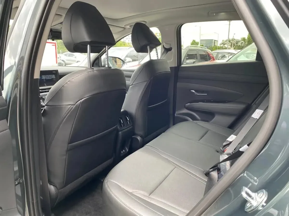 SUV Hyundai Tucson Premium 2027 in Dallas — photo 7