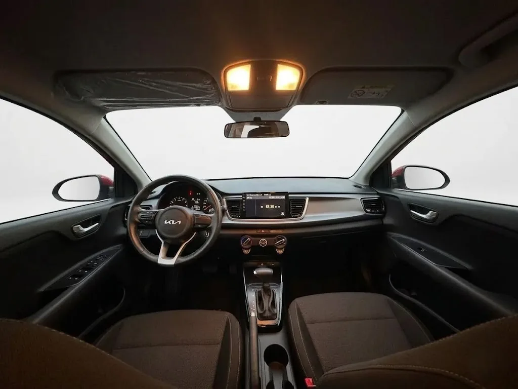 Hatchback Kia Rio Vibrant 2024 in Dallas — photo 6