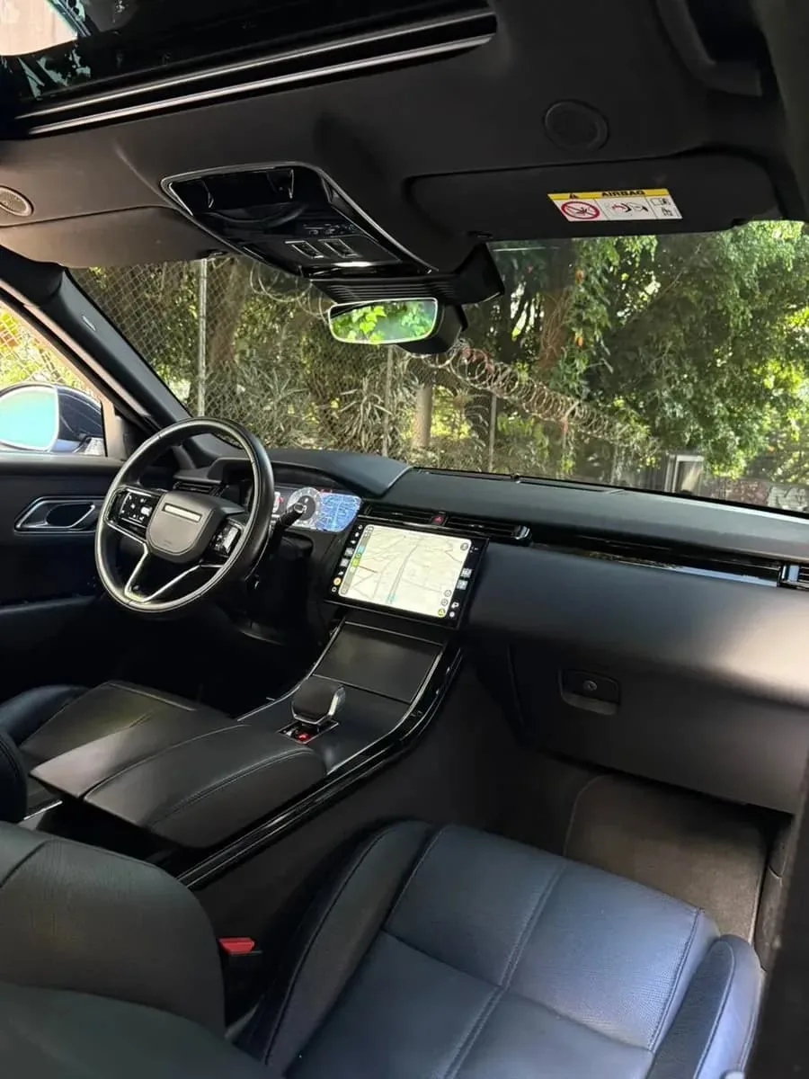 SUV Land Rover Range Rover Velar 2024 in Atlanta — photo 4