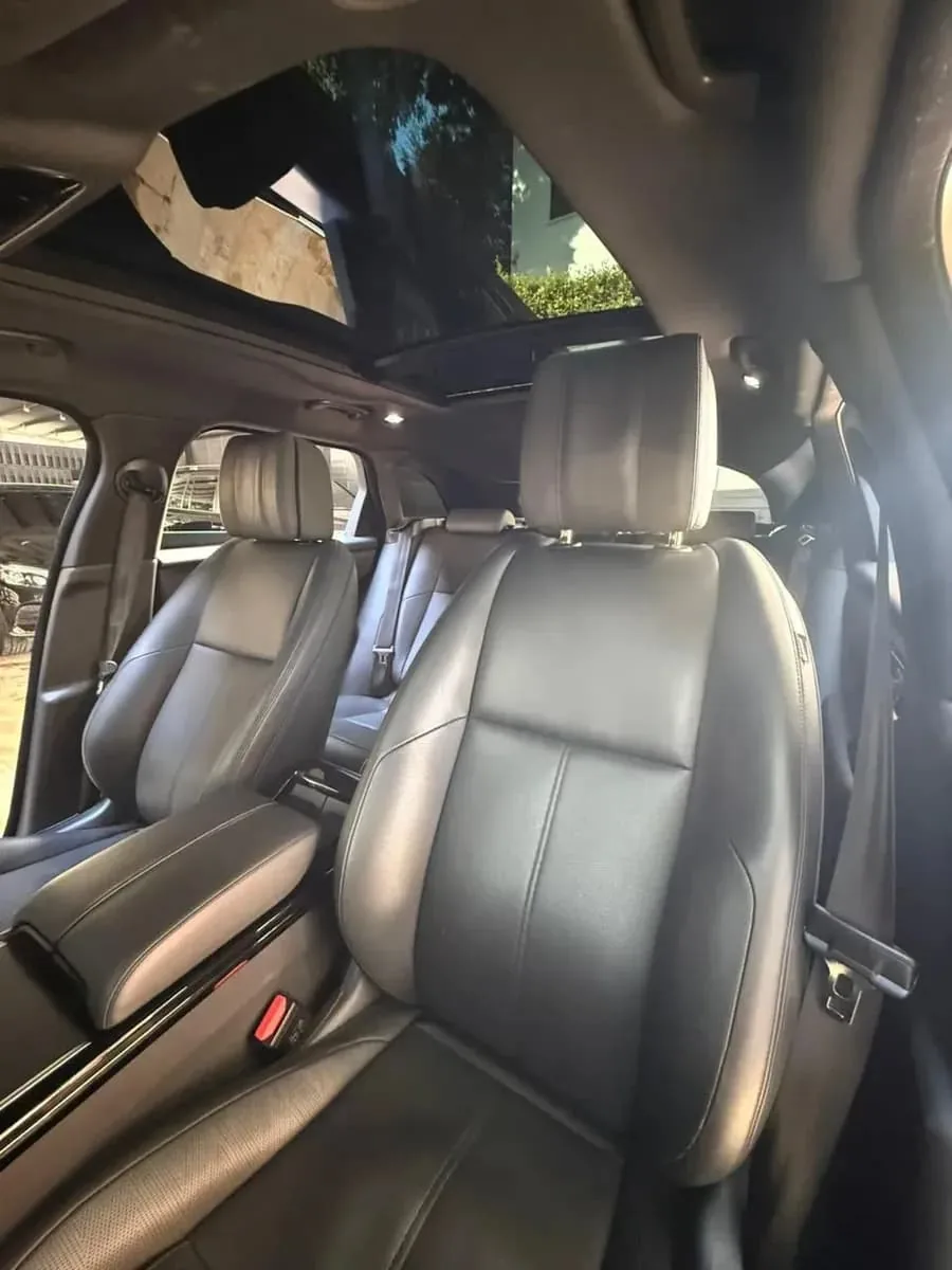 SUV Land Rover Range Rover Velar 2024 in Atlanta — photo 5