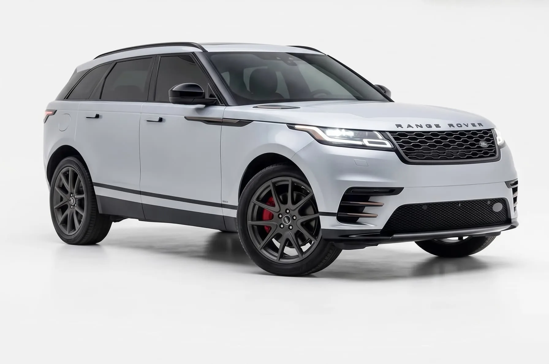 SUV Land Rover Range Rover Velar 2024 in Atlanta — photo 2