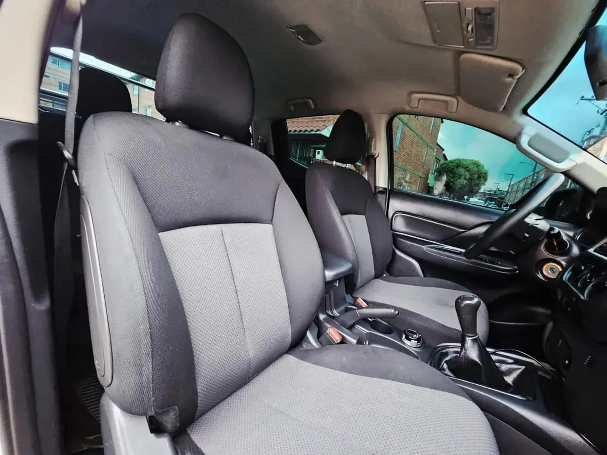 Pickup Mitsubishi L200 Sportero GLX 2024 in Tampa — photo 8