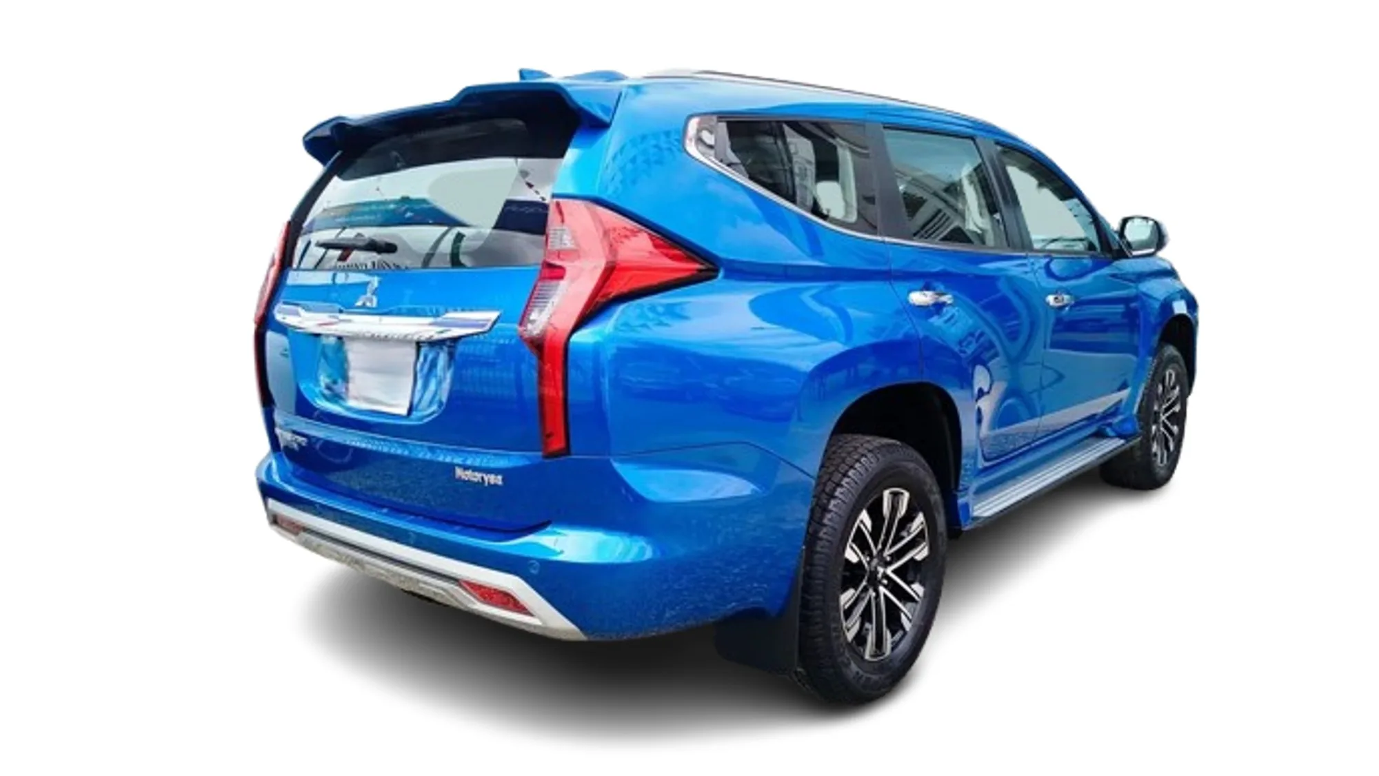 SUV Mitsubishi Montero Sport 2024 in Kansas City — photo 5
