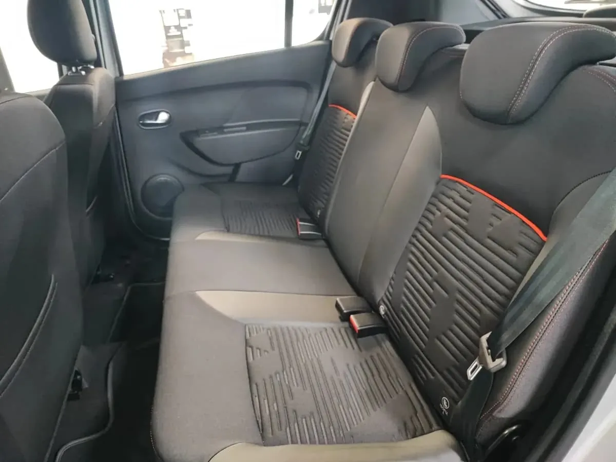 Renault Stepway Intens 2027 in Orlando — photo 8