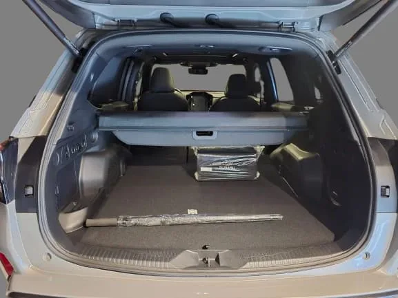 SUV Subaru Forester Strong Hybrid 2026 in Columbus — photo 8