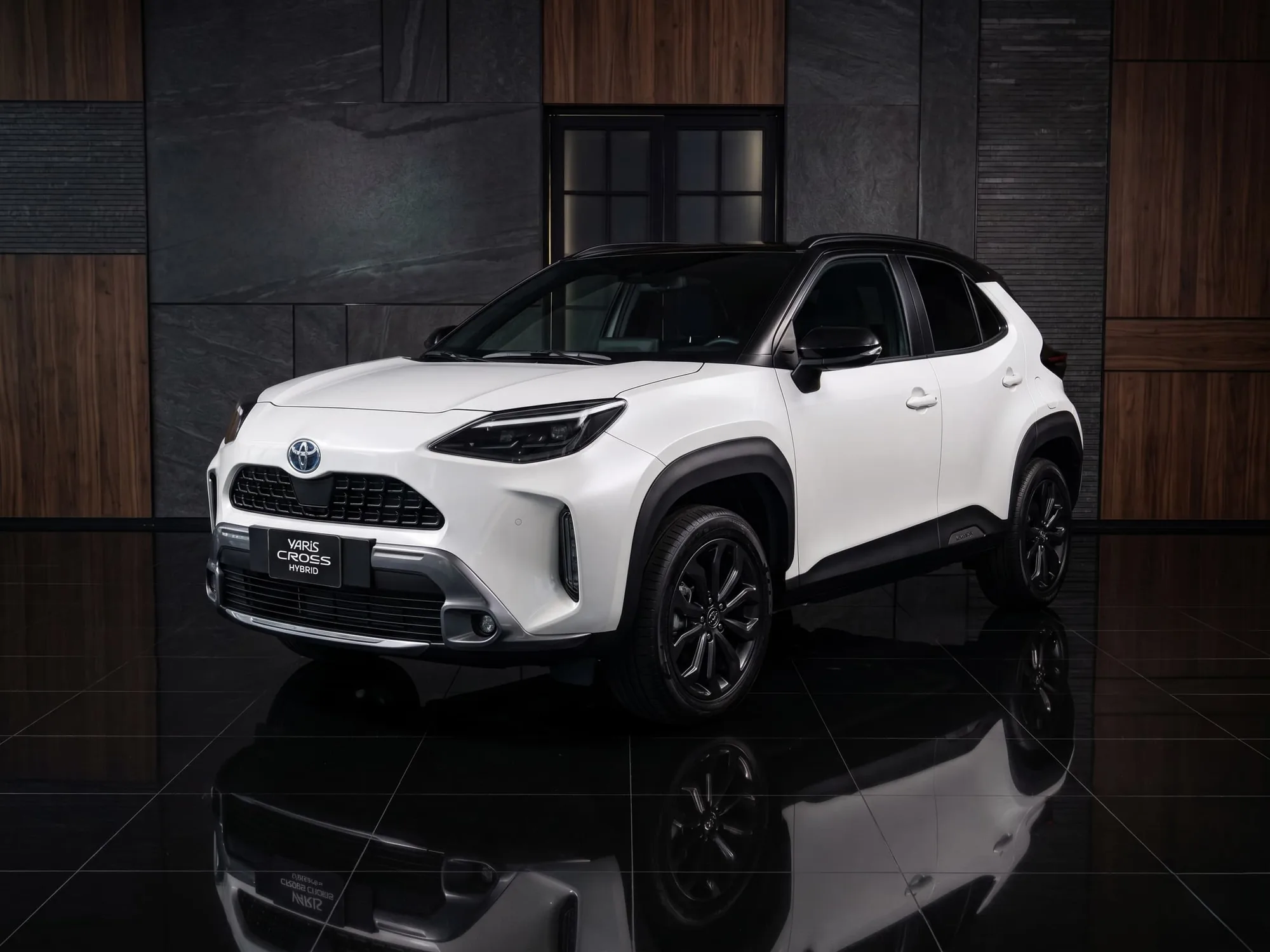 SUV Toyota Yaris Cross 2027 Hybrid in Columbus
