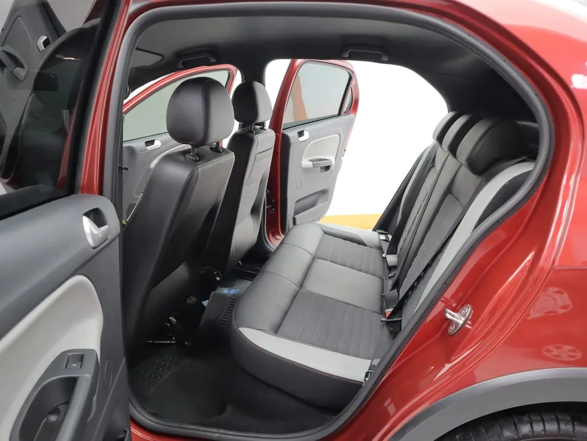Hatchback Volkswagen Gol Last Edition 2023 in Austin — photo 8