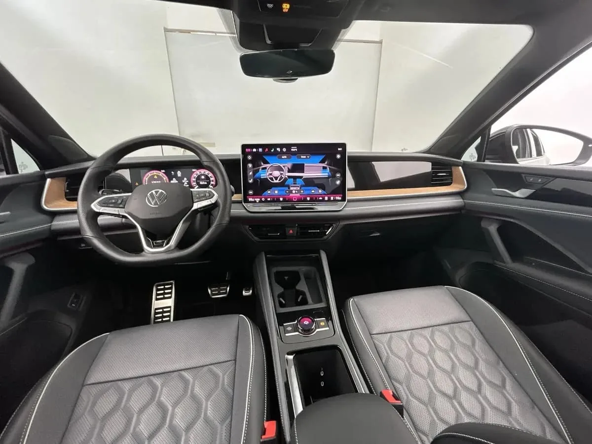 SUV Volkswagen Tiguan 2026 in Atlanta — photo 7