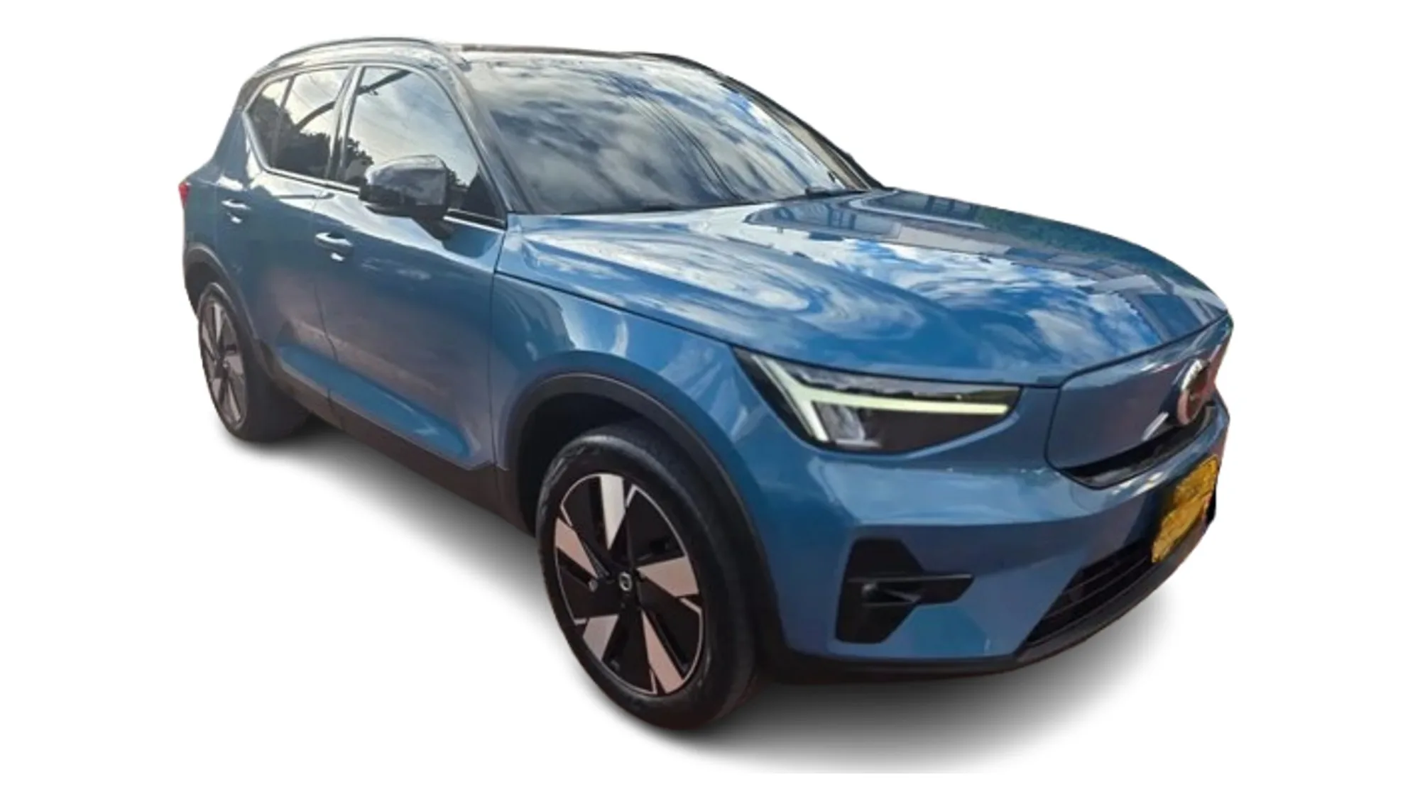SUV Volvo XC 40 2024 in Chicago