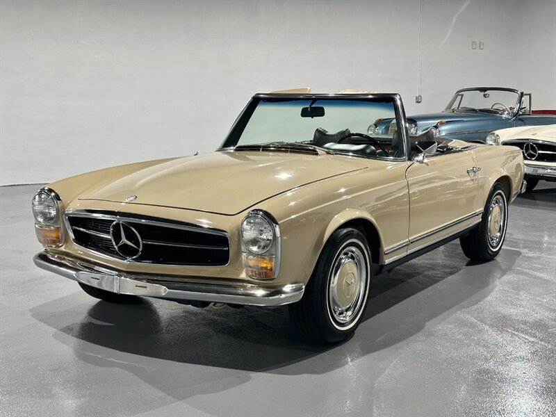 1968 Mercedes Benz 280SL Pagoda Beige