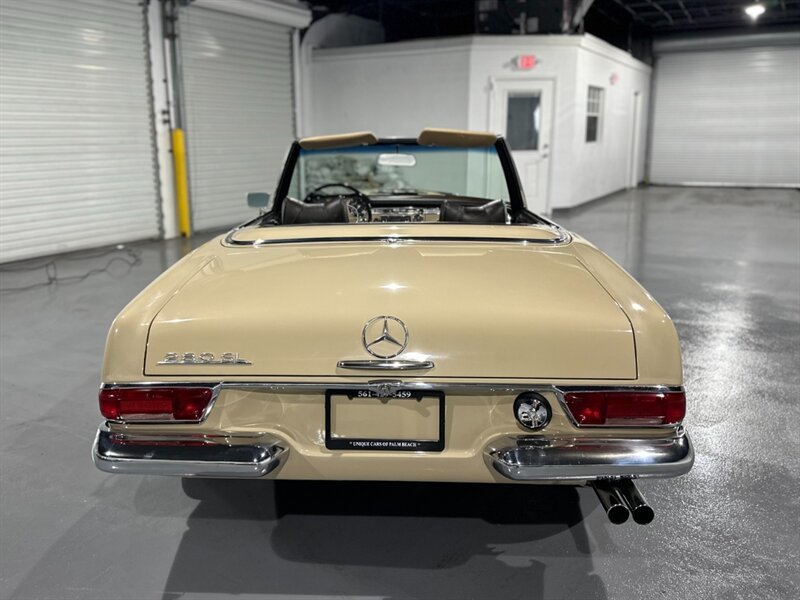 1968 Mercedes Benz 280SL Pagoda Beige