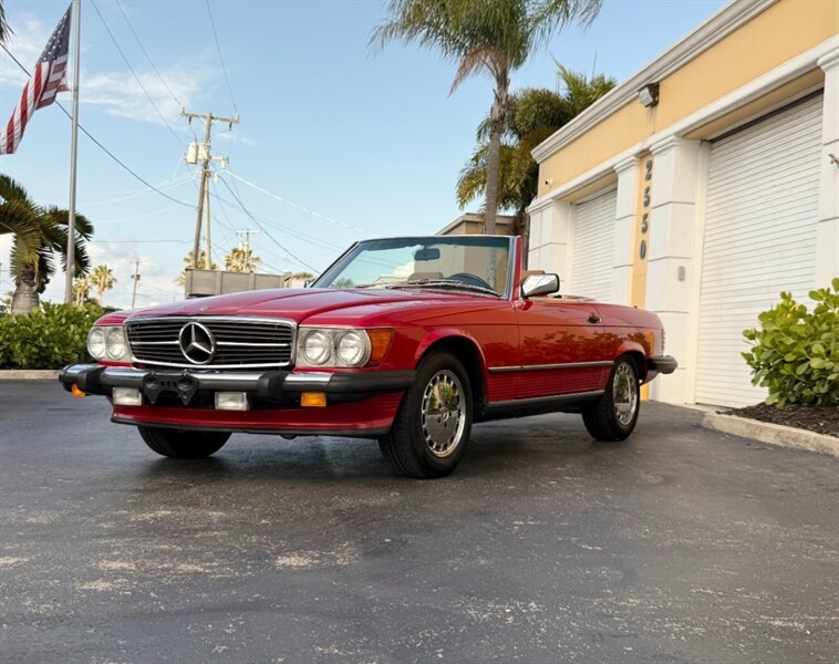 1989 Mercedes-Benz 560 SL Red
