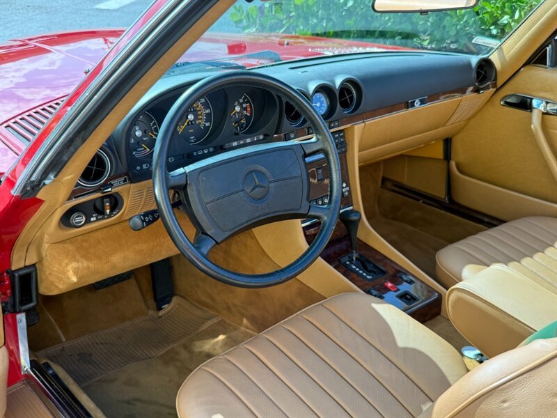 1989 Mercedes-Benz 560 SL Red