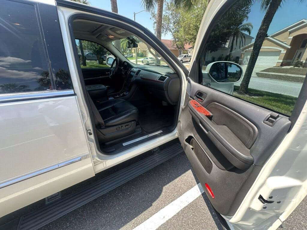 2009 Cadillac Escalade Hybrid 4WD