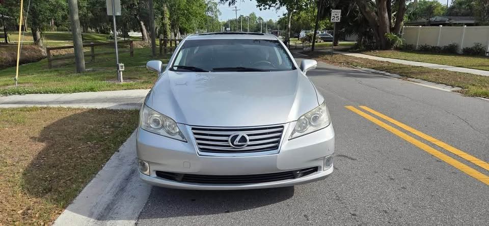 2010 Lexus ES Silver
