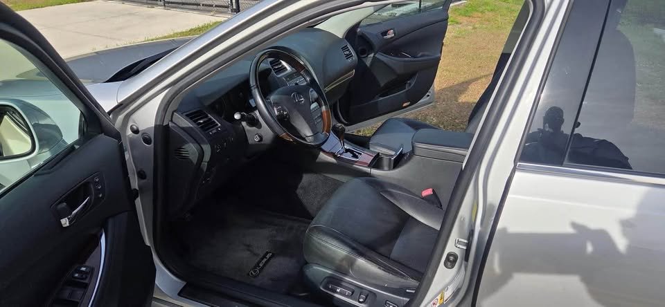 2010 Lexus ES Silver