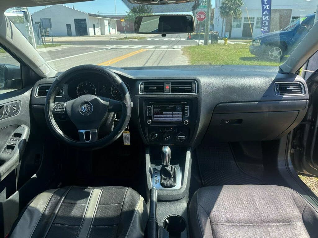 2012 Volkswagen Jetta SE
