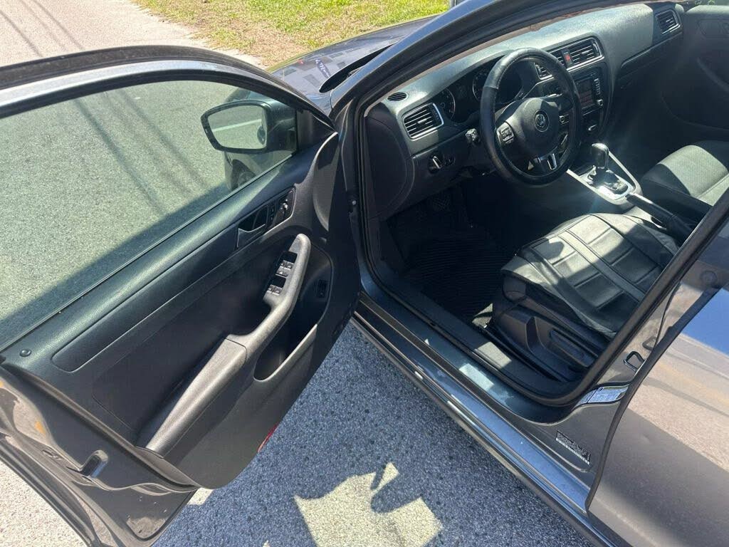 2012 Volkswagen Jetta SE
