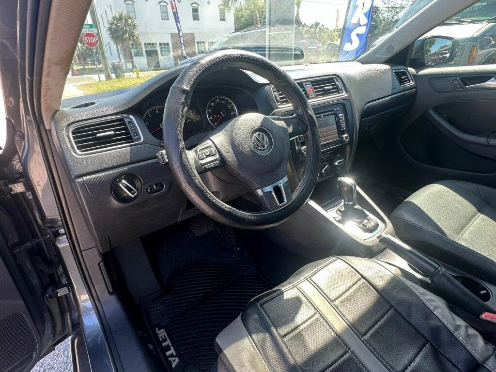 2012 Volkswagen Jetta SE