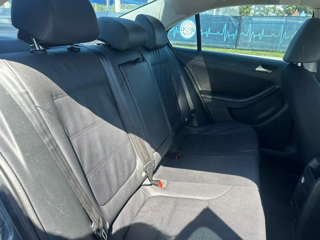 2012 Volkswagen Jetta SE