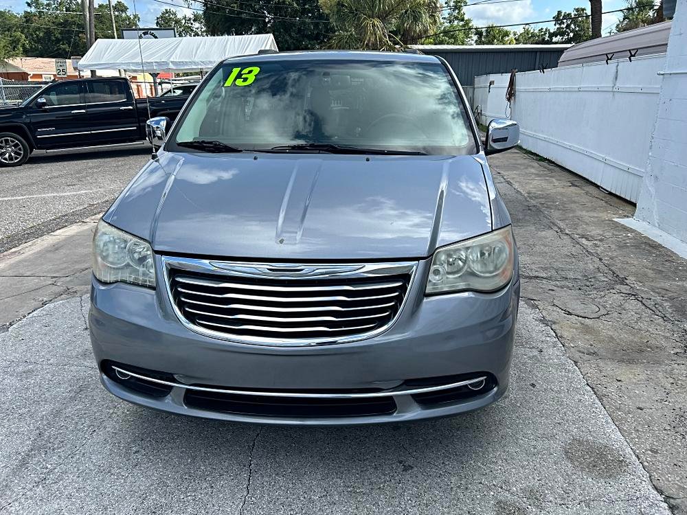 2013 Chrysler Town & Country 4dr Wgn Touring-L