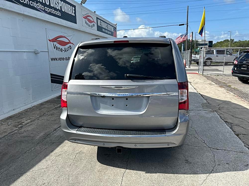 2013 Chrysler Town & Country 4dr Wgn Touring-L