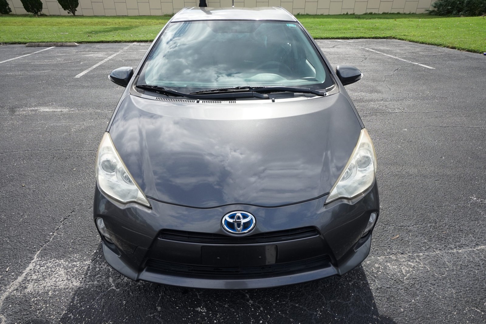 2013 Toyota Prius C One Hybrid FWD