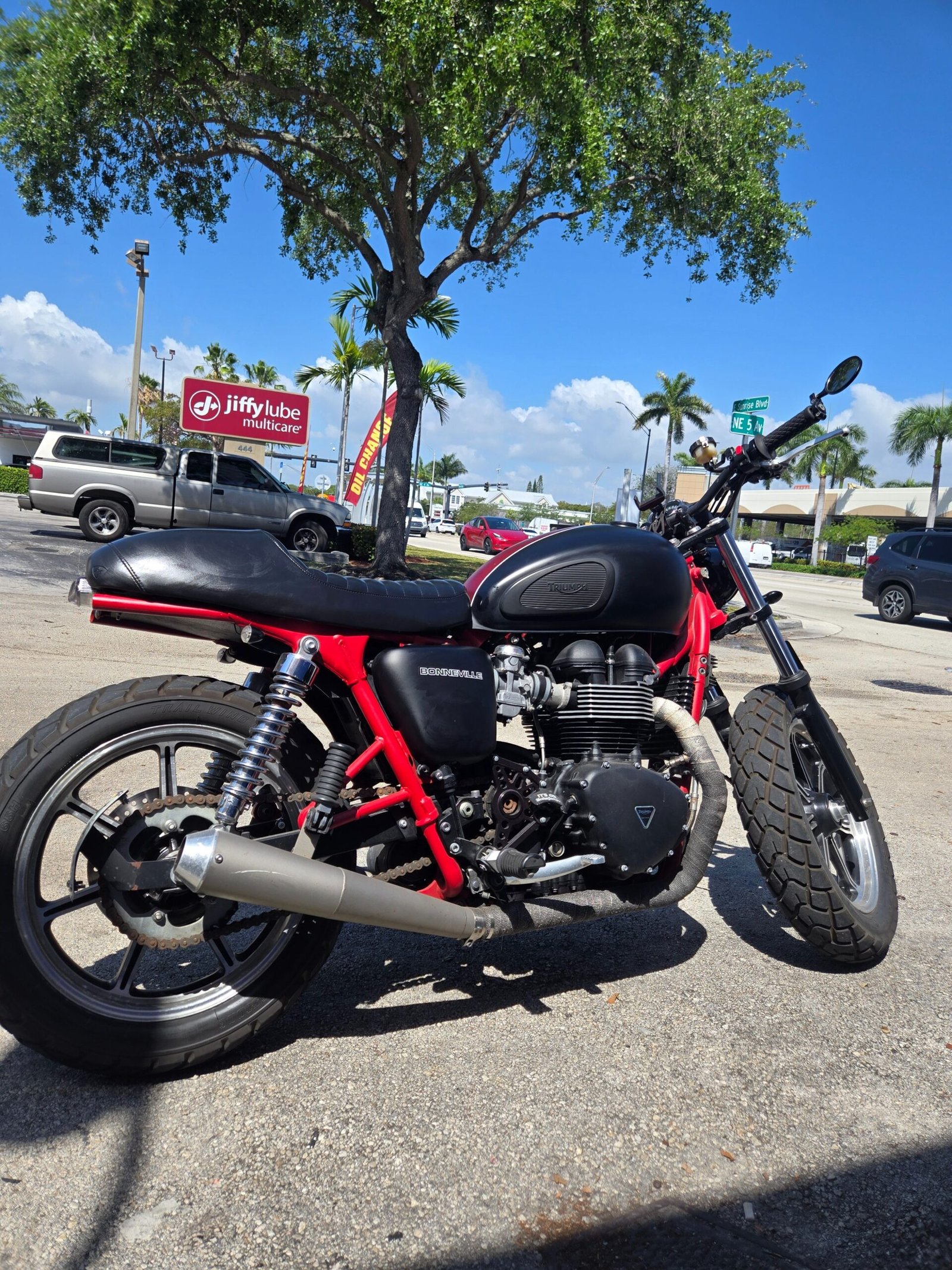 2013 Triumph Bonneville 900CC