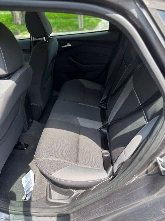2014 Ford Focus SE Hatchback