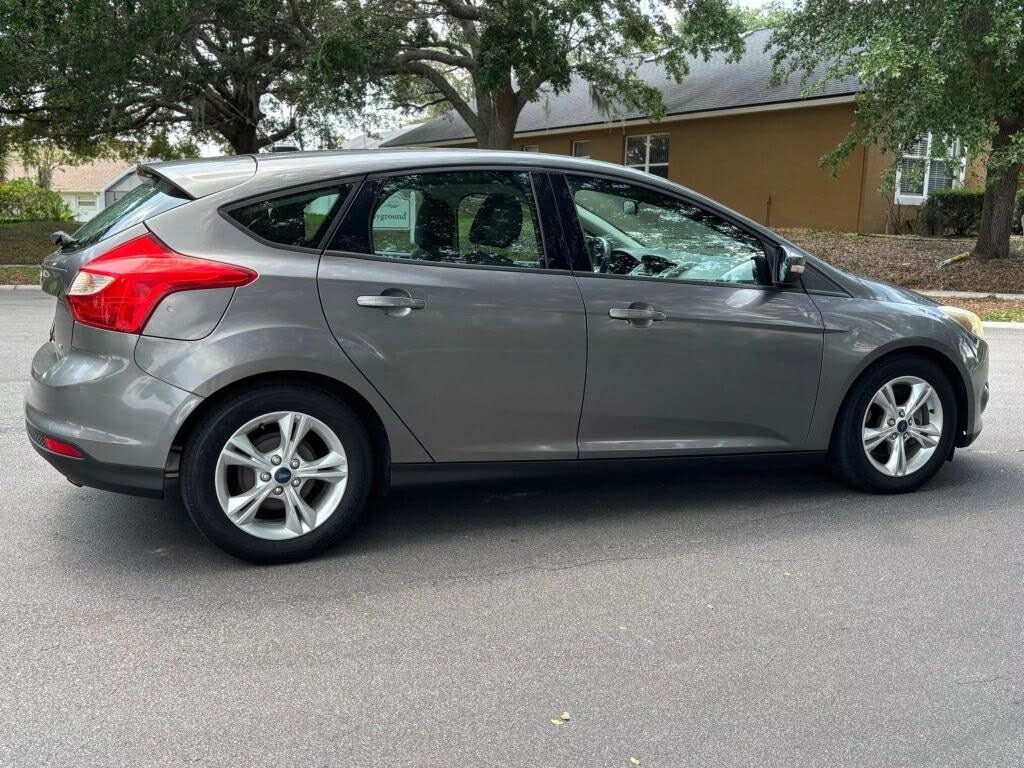2014 Ford Focus SE Hatchback