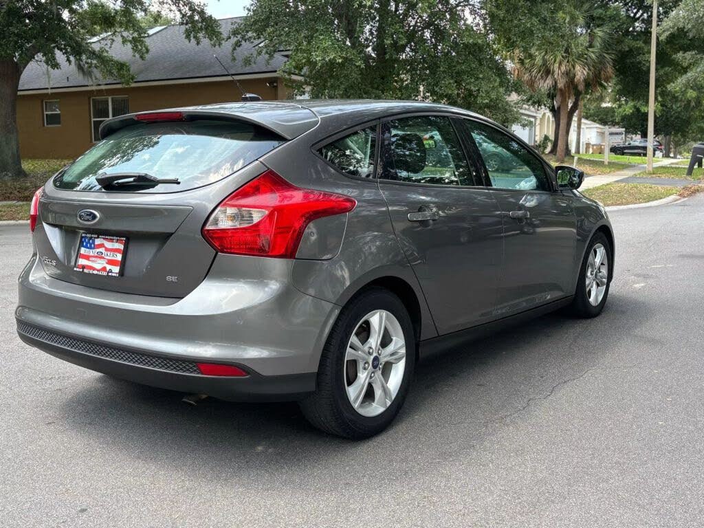 2014 Ford Focus SE Hatchback
