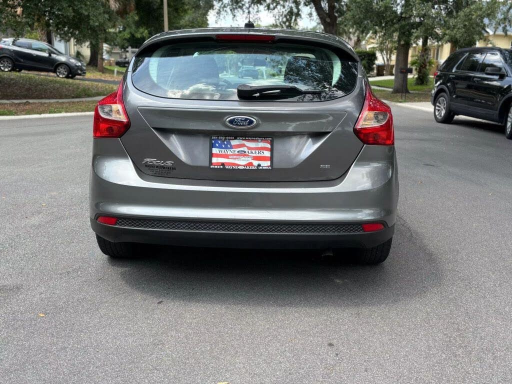 2014 Ford Focus SE Hatchback