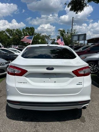 2014 Ford Fusion SE-White