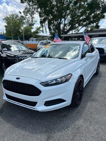 2014 Ford Fusion SE-White
