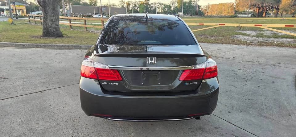 2014 Honda Accord Hybrid Grey