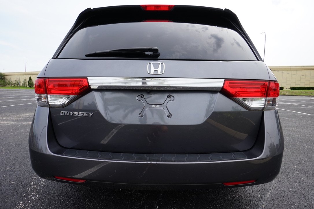 2014 Honda Odyssey LX FWD 7 Passenger