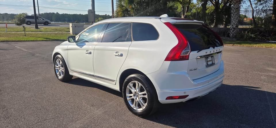 2014 Volvo XC60 White