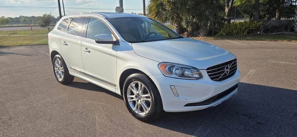 2014 Volvo XC60 White